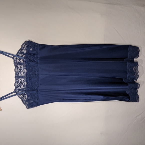 Vintage Kayser blue slip with lace trim - Picture 3 of 6